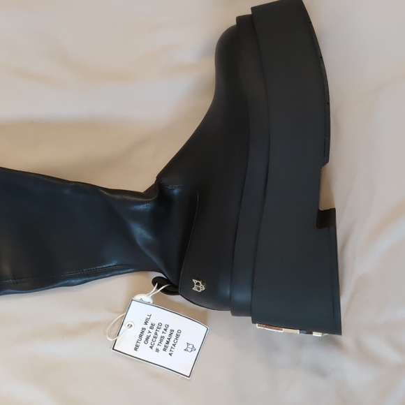 Naked Wolfe - Naughty, vegan leather boots, NWT - Picture 4 of 9